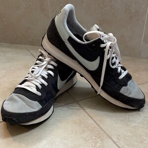 Nike Challenger OG Smoke Gray Men’s 8 (EUR 41)